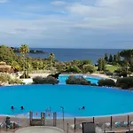 Vue Exceptionnelle Sur La Et Le Cap Esterel * Saint-Raphaël