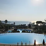 Vue Exceptionnelle Sur La Et Le Cap Esterel Saint-Raphaël