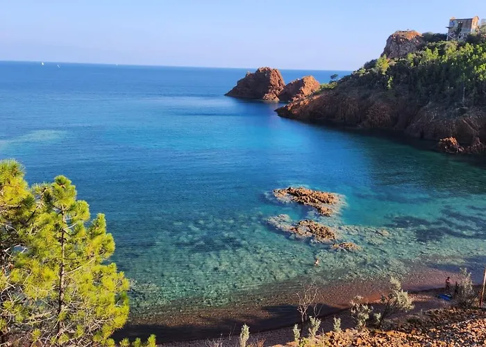 Vue Exceptionnelle Sur La Et Le Cap Esterel Apartman Saint-Raphaël