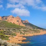 Vue Exceptionnelle Sur La Et Le Cap Esterel *