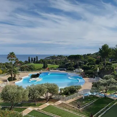 Apartment Vue Exceptionnelle Sur La Et Le Cap Esterel Saint-Raphael (Var)