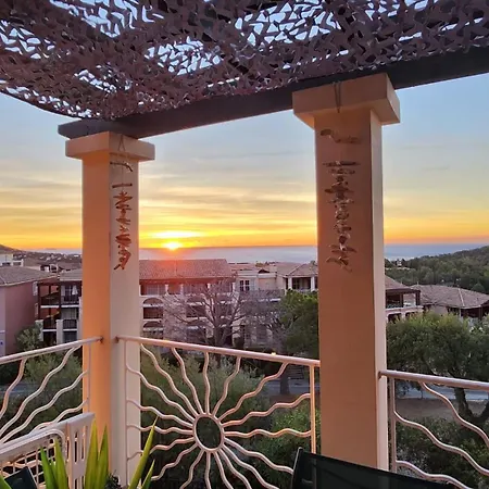 Vue Exceptionnelle Sur La Et Le Cap Esterel * Сен-Рафаэль