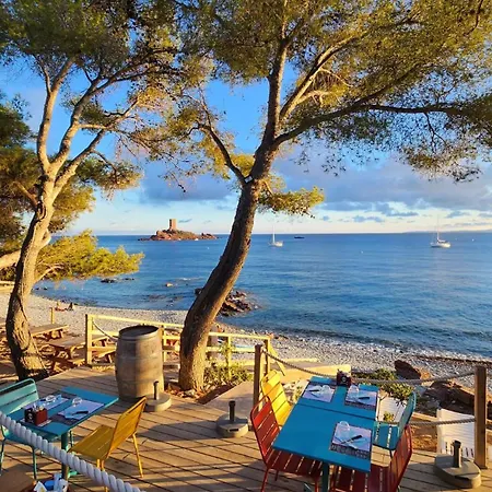 Vue Exceptionnelle Sur La Et Le Cap Esterel Апартаменти Сен-Рафаель