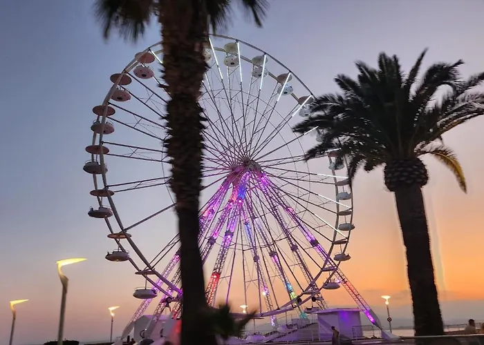 Vue Exceptionnelle Sur La Et Le Cap Esterel Апартаменти