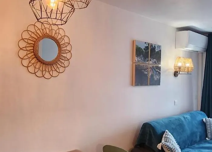 Апартаменти Vue Exceptionnelle Sur La Et Le Cap Esterel