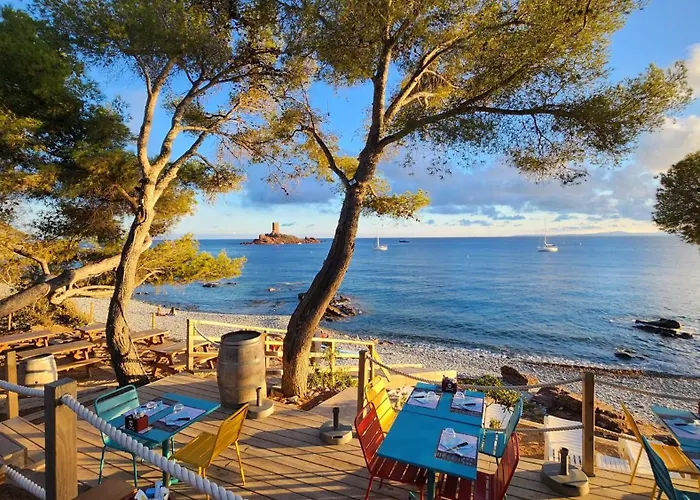 Vue Exceptionnelle Sur La Et Le Cap Esterel Апартаменти Сен-Рафаель